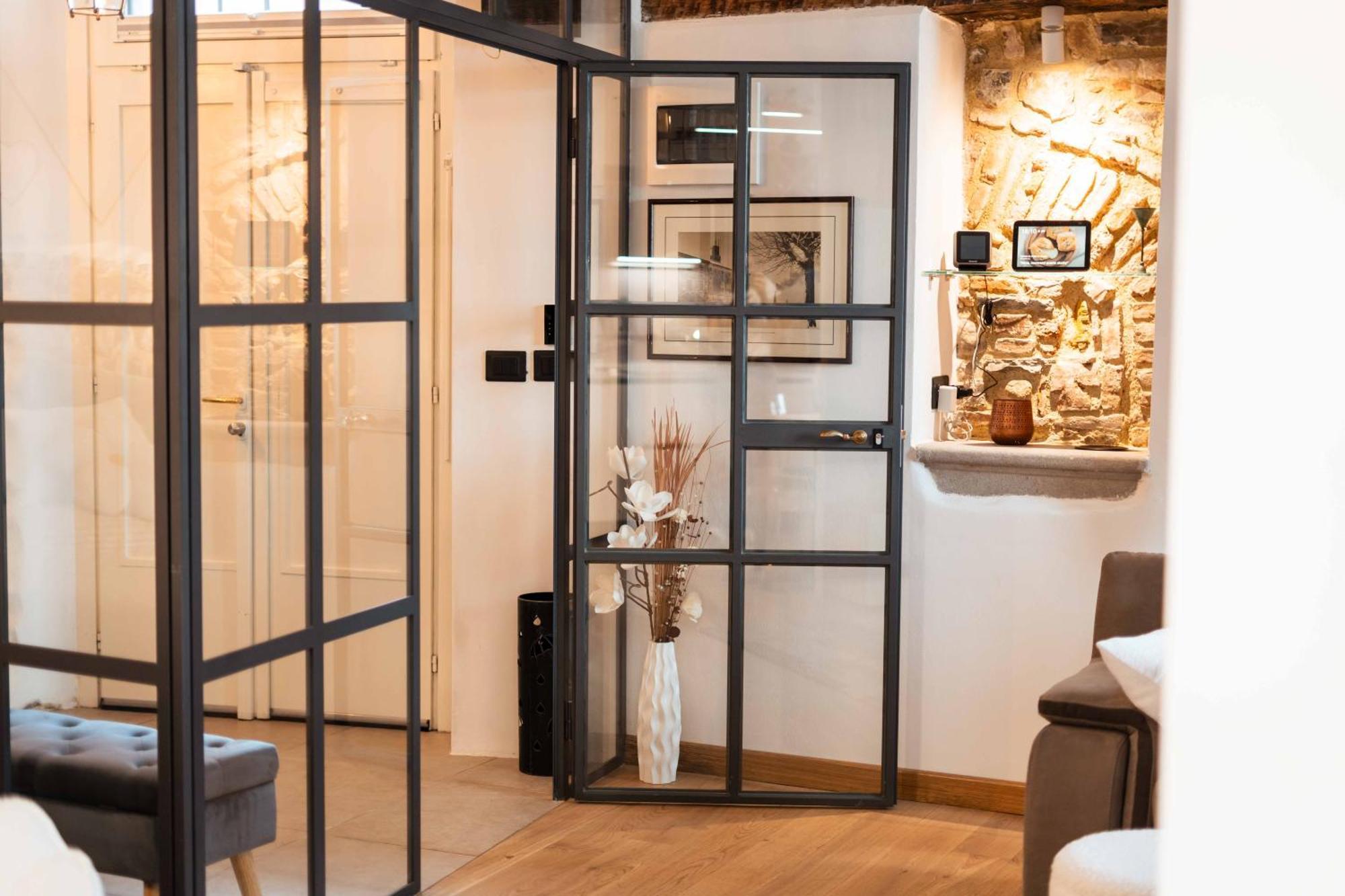 La Chicca In Pieno Centro Storico Con Sauna E Parcheggio Gratuito 乌迪内 外观 照片